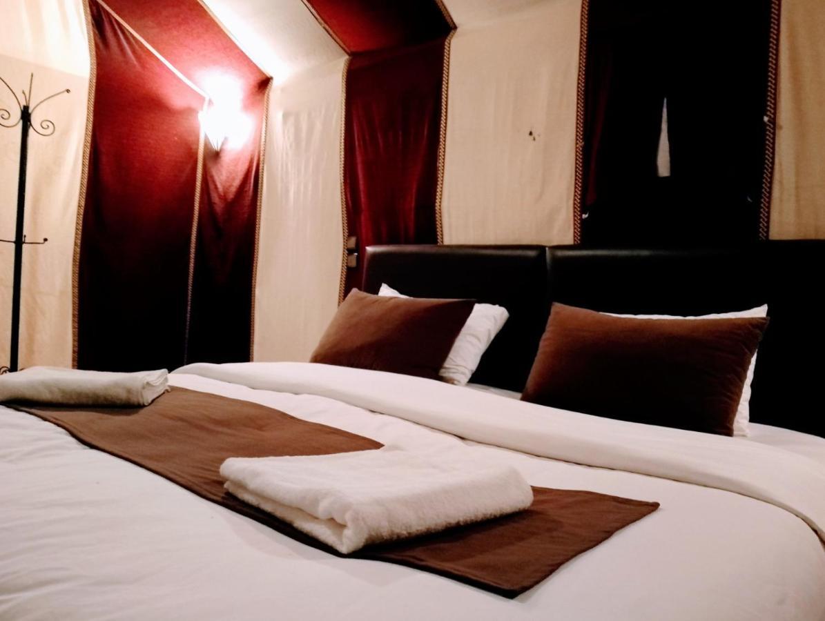 Magic Luxury Camp Ξενοδοχείο Merzouga Εξωτερικό φωτογραφία